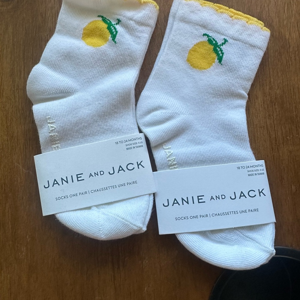 Janie and Jack White Socks with Yellow Lemon Motif